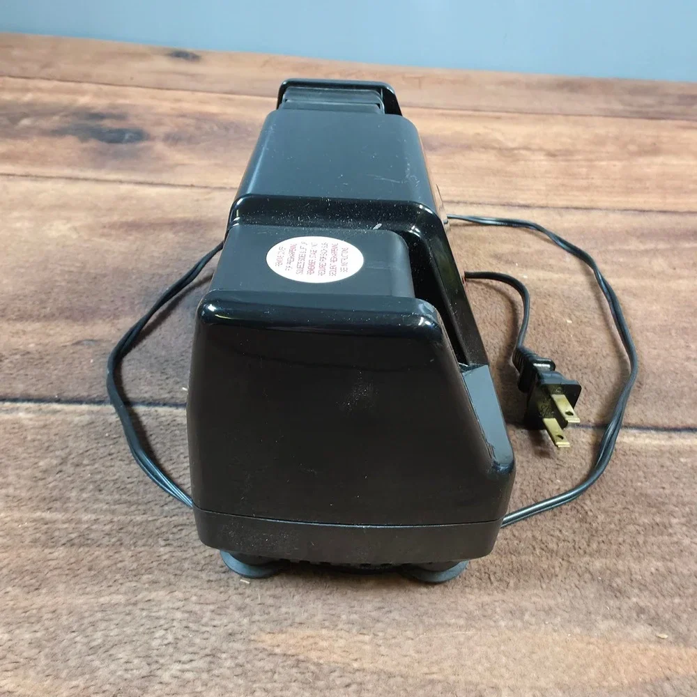 Chef's Choice Knife Sharpener Model 110 Black Excellent 3-Stage Electric Diamond